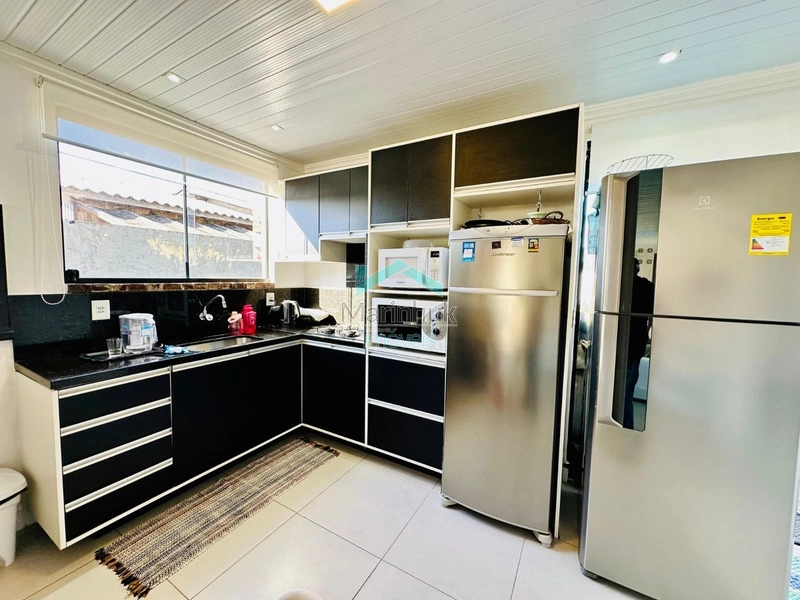 CASA À VENDA EM RAINHA DO MAR: 12ª foto da galeria de imagens do imóvel