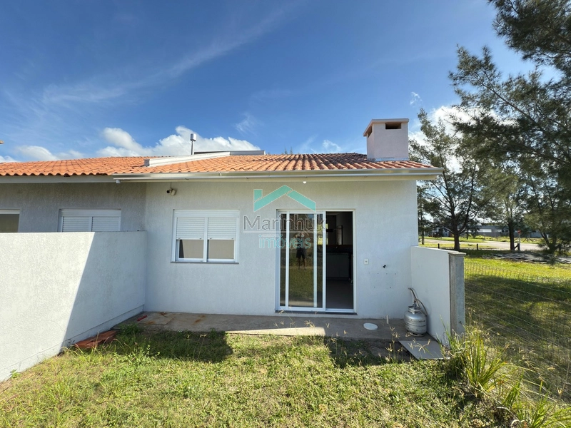 CASA GEMINADA À VENDA EM NOIVA DO MAR: 2ª foto da galeria de imagens do imóvel