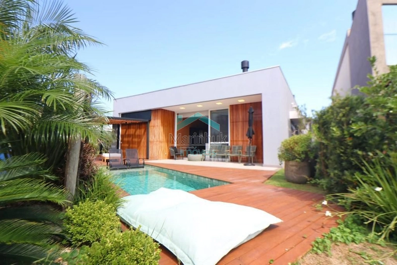 CASA À VENDA NO CONDOMÍNIO MALIBU: 1ª foto da galeria de imagens do imóvel