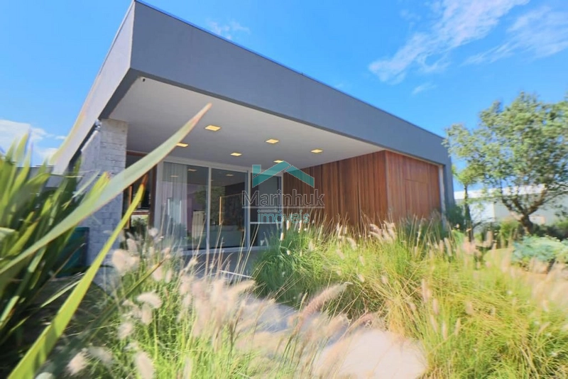 CASA À VENDA NO CONDOMÍNIO MALIBU: 12ª foto da galeria de imagens do imóvel