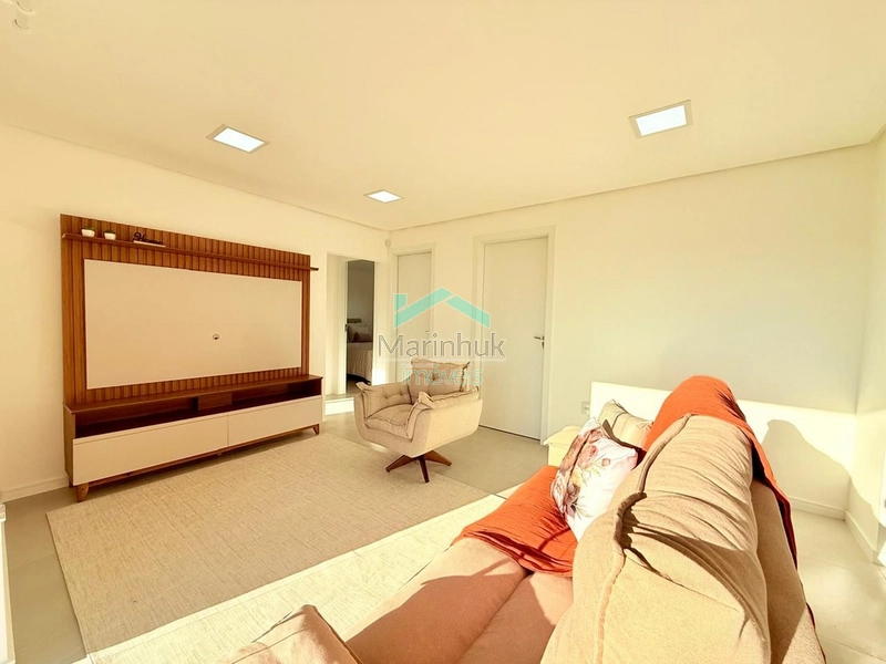 CASA À VENDA EM RAINHA DO MAR: 7ª foto da galeria de imagens do imóvel