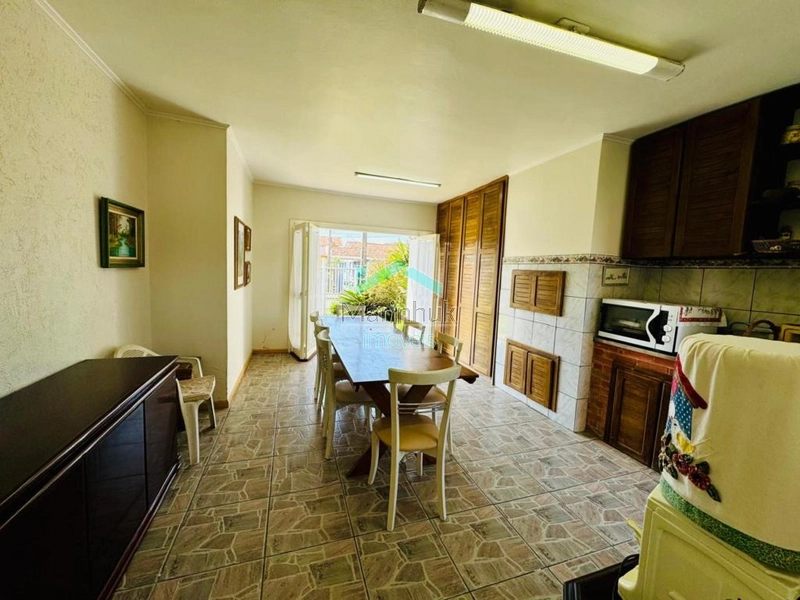 CASA À VENDA NO ARPOADOR: 11ª foto da galeria de imagens do imóvel