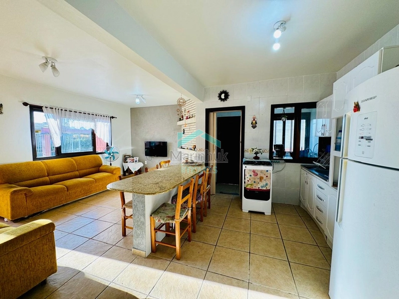 CASA À VENDA EM RAINHA DO MAR: 13ª foto da galeria de imagens do imóvel