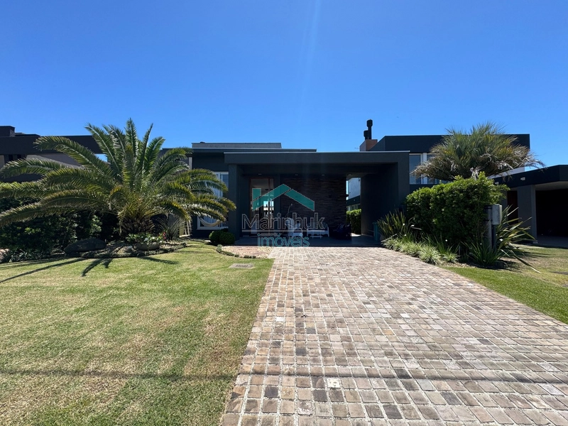 CASA À VENDA NO CONDOMÍNIO RIVIERA: 1ª foto da galeria de imagens do imóvel