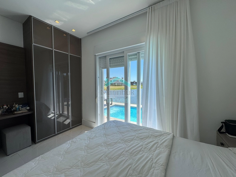 CASA À VENDA NO CONDOMÍNIO RIVIERA: 7ª foto da galeria de imagens do imóvel