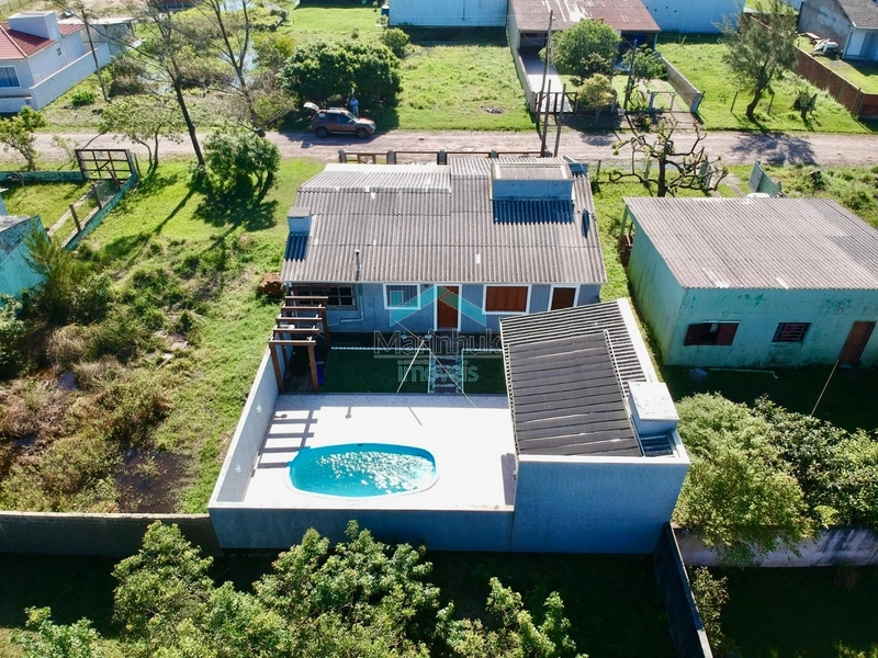 CASA À VENDA EM ATLÂNTIDA SUL: 9ª foto da galeria de imagens do imóvel