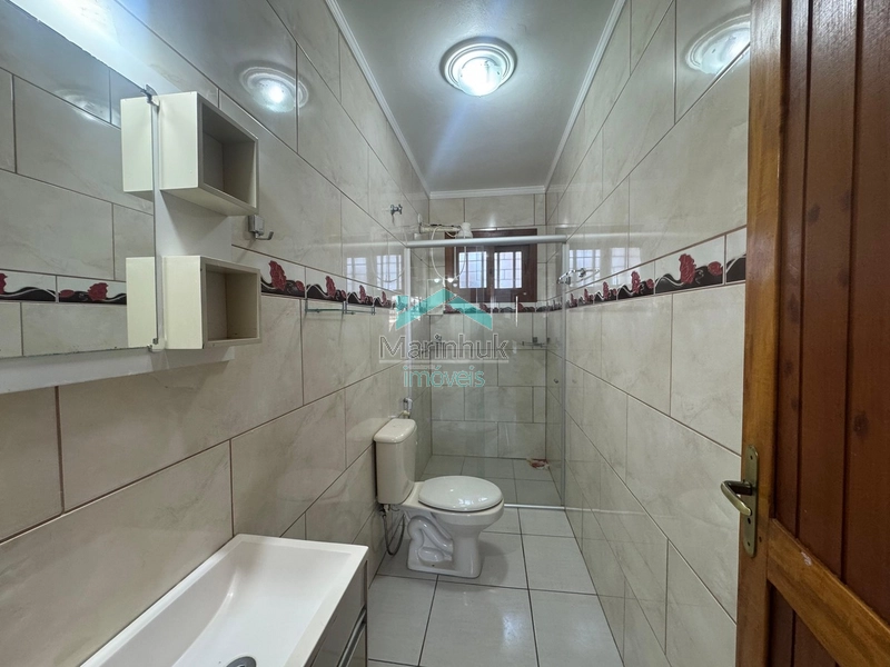 CASA À VENDA EM ATLÂNTIDA SUL: 10ª foto da galeria de imagens do imóvel
