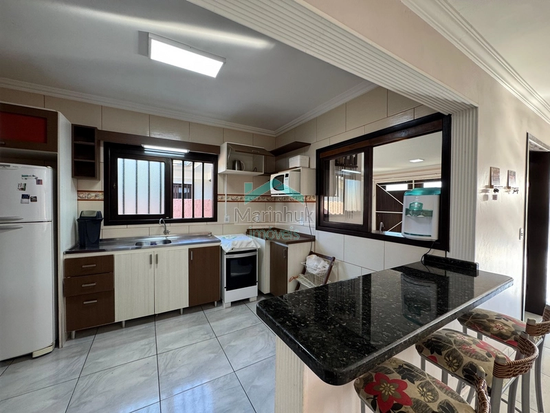 CASA À VENDA EM ATLÂNTIDA SUL: 7ª foto da galeria de imagens do imóvel