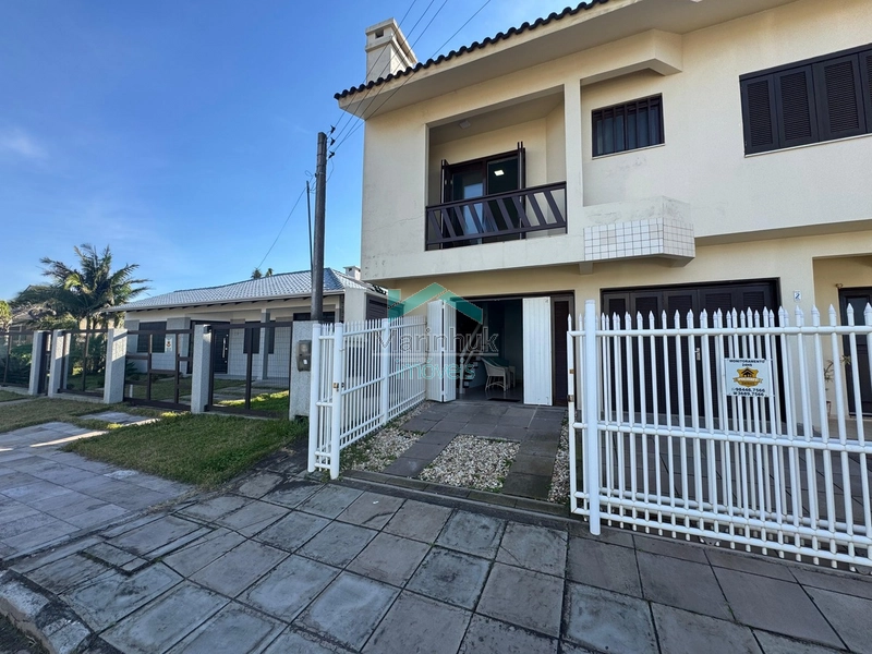 DUPLEX À VENDA EM MARINA MARISTELA: 1ª foto da galeria de imagens do imóvel