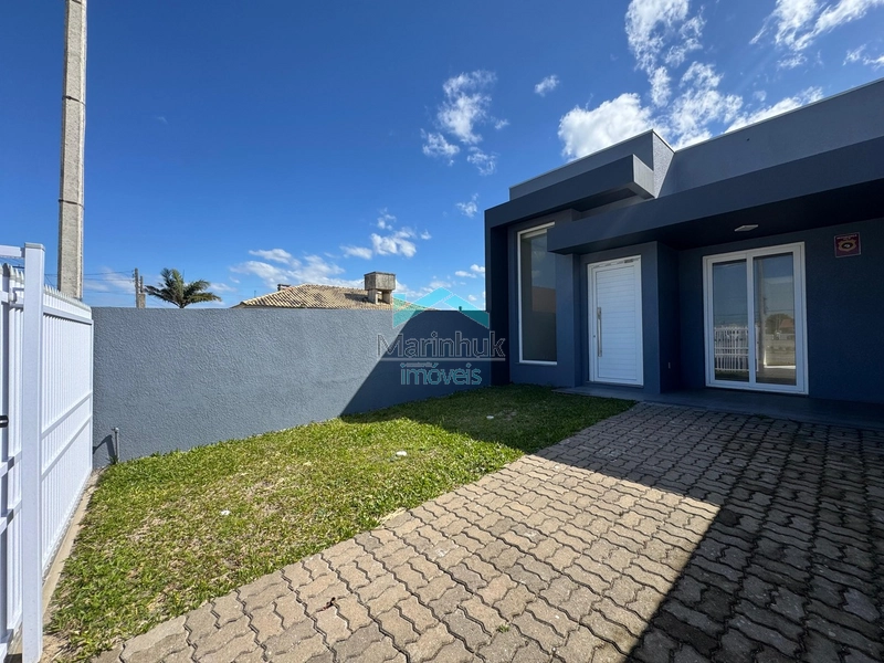 CASA GEMINADA À VENDA EM XANGRI LÁ: 1ª foto da galeria de imagens do imóvel