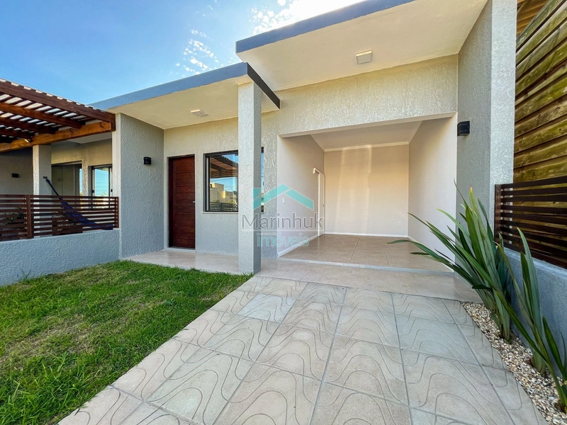 GEMINADO Á VENDA NO CENTRO DE XANGRI-LÁ