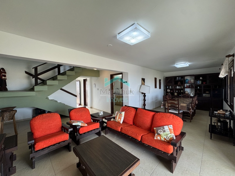 Sobrado em Rainha do Mar: 5ª foto da galeria de imagens do imóvel