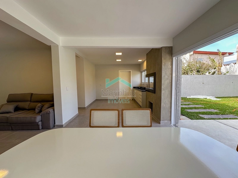 Casa em Rainha do Mar: 10ª foto da galeria de imagens do imóvel