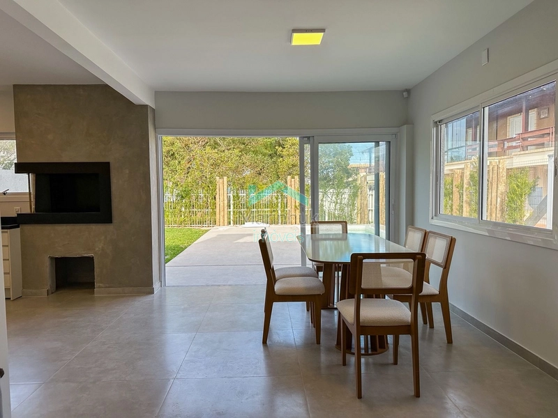 Casa em Rainha do Mar: 8ª foto da galeria de imagens do imóvel