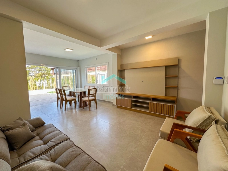 Casa em Rainha do Mar: 4ª foto da galeria de imagens do imóvel