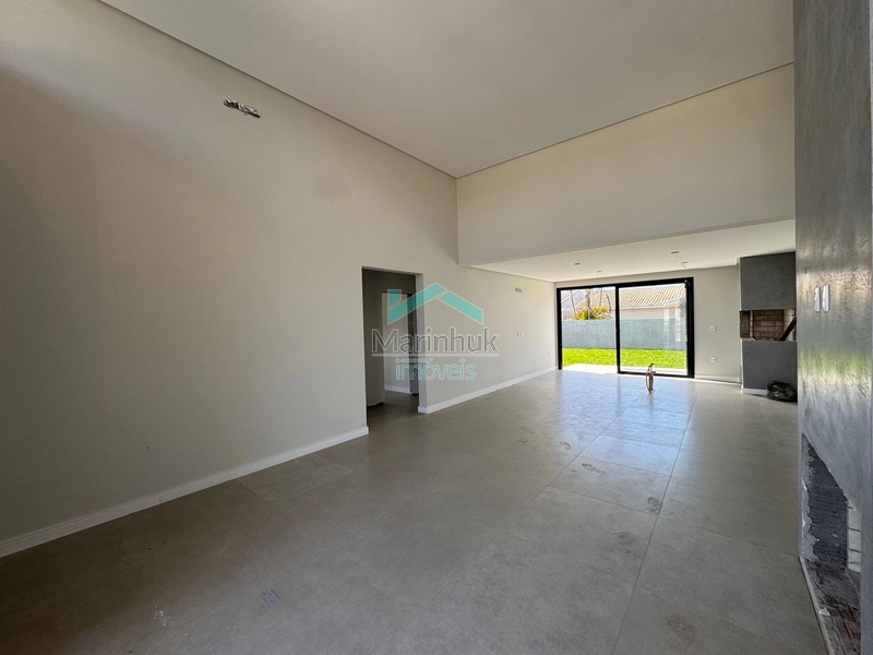 Casa em Avenida em Noiva do Mar: 4ª foto da galeria de imagens do imóvel