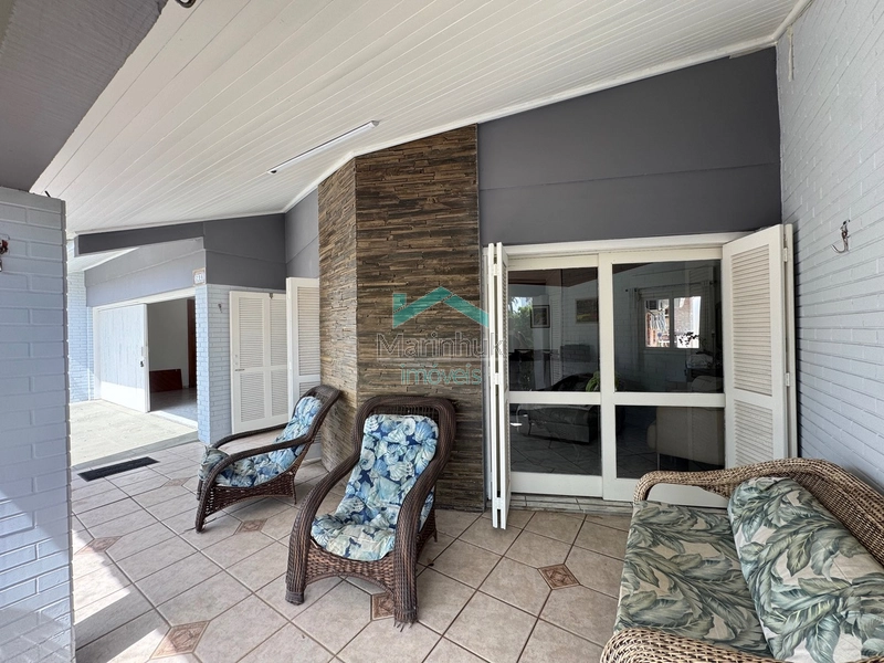 Casa no Centro de Xangri-Lá: 3ª foto da galeria de imagens do imóvel