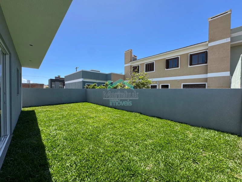 Casa em Atlântida Sul: 16ª foto da galeria de imagens do imóvel