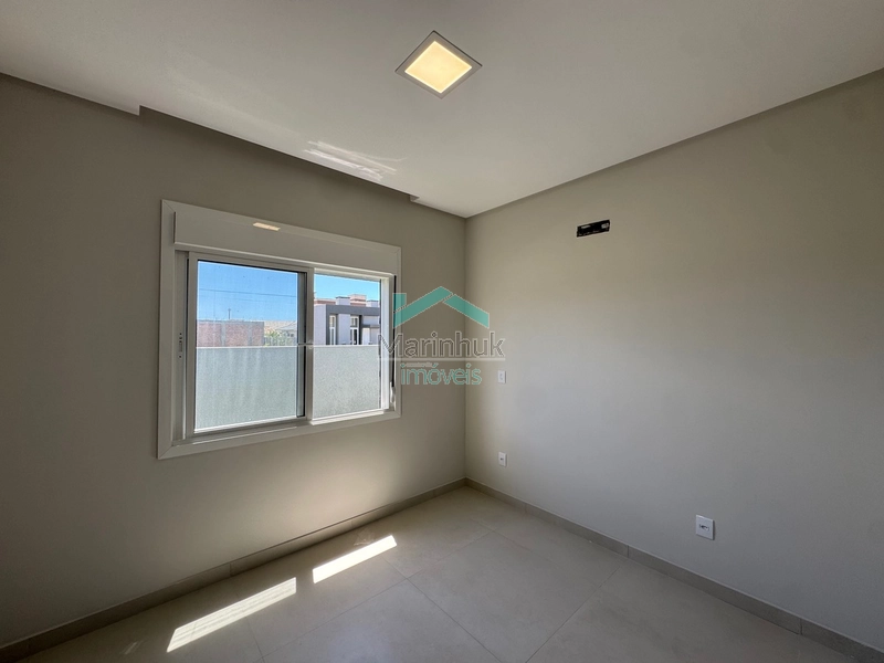 Casa em Atlântida Sul: 11ª foto da galeria de imagens do imóvel