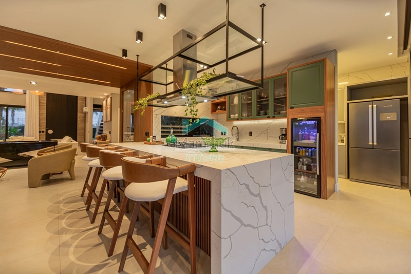 Casa em condomínio à venda em Xangri-lá, Centro: 2ª foto da galeria de imagens do imóvel