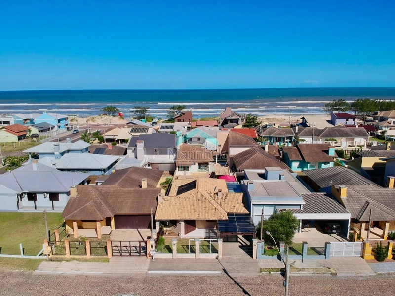 CASA À VENDA EM ATLÂNTIDA SUL: 31ª foto da galeria de imagens do imóvel