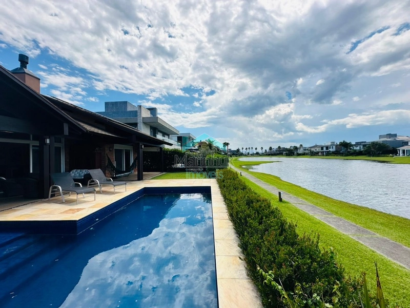 CASA À VENDA BEIRA LAGO NO CONDOMÍNIO VENTURA CLUB: 20ª foto da galeria de imagens do imóvel