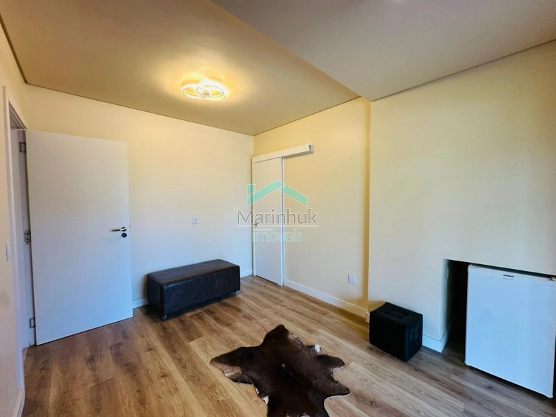 CASA À VENDA BEIRA LAGO NO CONDOMÍNIO VENTURA CLUB: 3ª foto da galeria de imagens do imóvel