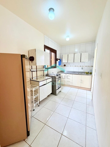 CASA À VENDA EM RAINHA DO MAR: 14ª foto da galeria de imagens do imóvel