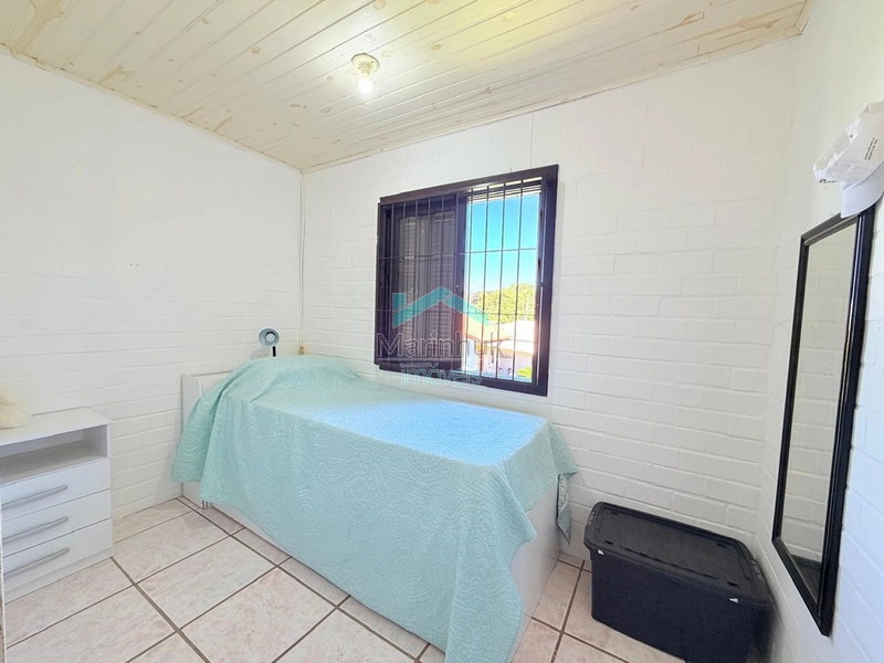 CASA À VENDA EM RAINHA DO MAR: 3ª foto da galeria de imagens do imóvel