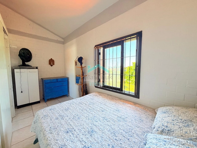 CASA À VENDA EM RAINHA DO MAR: 4ª foto da galeria de imagens do imóvel