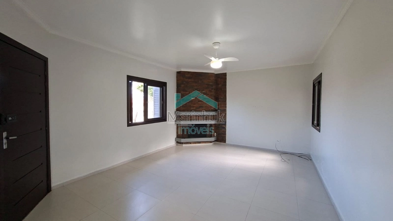 CASA À VENDA EM RAINHA DO MAR: 7ª foto da galeria de imagens do imóvel