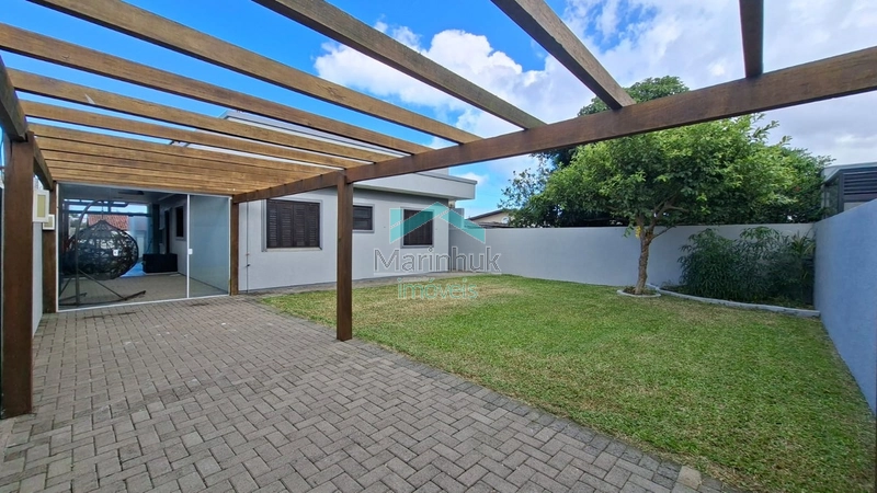 CASA À VENDA EM RAINHA DO MAR: 16ª foto da galeria de imagens do imóvel