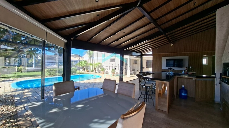 CASA COM 02 LOTES À VENDA EM ATLANTIDA SUL: 4ª foto da galeria de imagens do imóvel