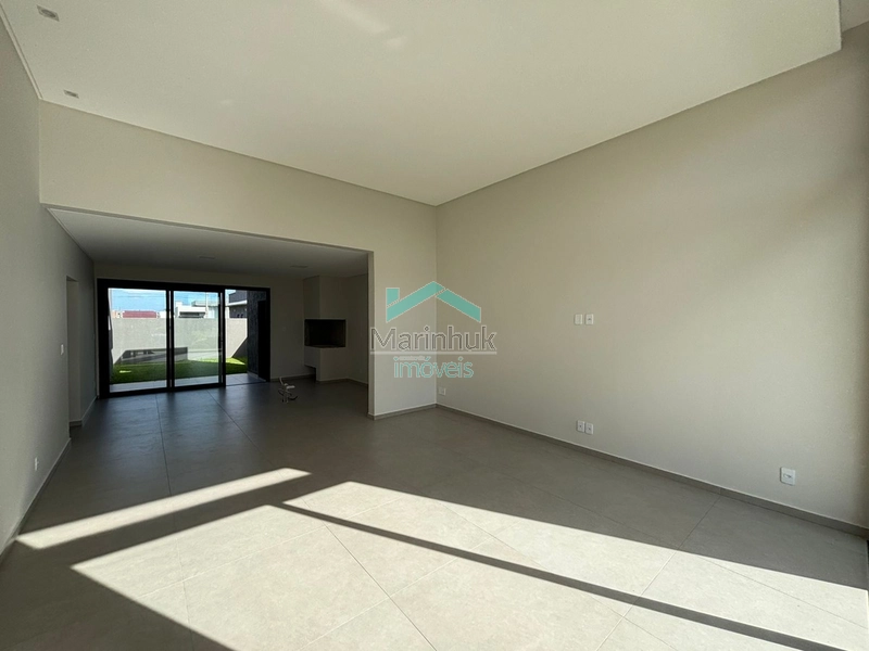 CASA À VENDA EM ATLANTIDA SUL: 6ª foto da galeria de imagens do imóvel