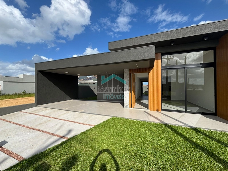 CASA À VENDA EM ATLANTIDA SUL: 5ª foto da galeria de imagens do imóvel