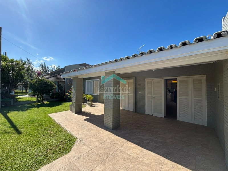 CASA À VENDA EM ATLANTIDA SUL: 11ª foto da galeria de imagens do imóvel