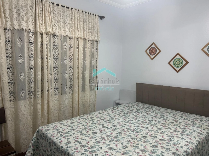 CASA À VENDA EM RAINHA DO MAR: 7ª foto da galeria de imagens do imóvel