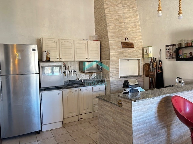 CASA À VENDA EM RAINHA DO MAR: 11ª foto da galeria de imagens do imóvel