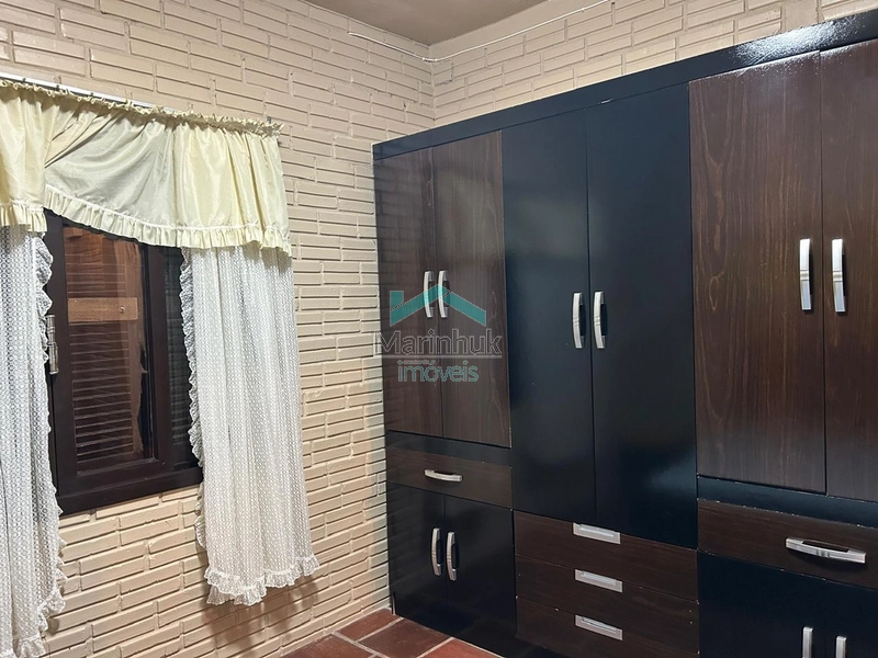 CASA À VENDA EM RAINHA DO MAR: 5ª foto da galeria de imagens do imóvel