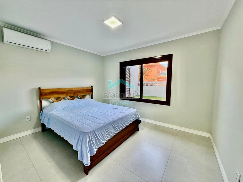CASA À VENDA EM RAINHA DO MAR: 7ª foto da galeria de imagens do imóvel