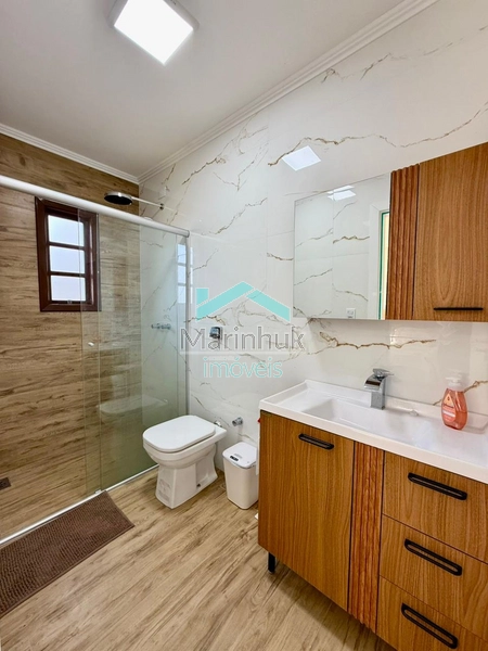CASA À VENDA EM RAINHA DO MAR: 4ª foto da galeria de imagens do imóvel