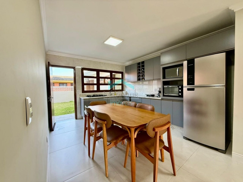 CASA À VENDA EM RAINHA DO MAR: 10ª foto da galeria de imagens do imóvel