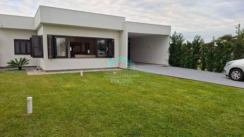 CASA À VENDA EM RAINHA DO MAR: 24ª foto da galeria de imagens do imóvel