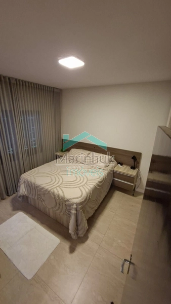 CASA À VENDA EM RAINHA DO MAR: 8ª foto da galeria de imagens do imóvel