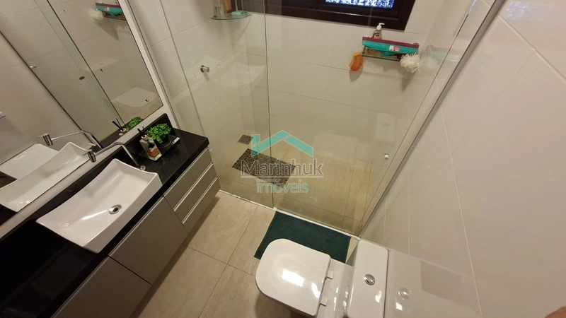 CASA À VENDA EM RAINHA DO MAR: 15ª foto da galeria de imagens do imóvel