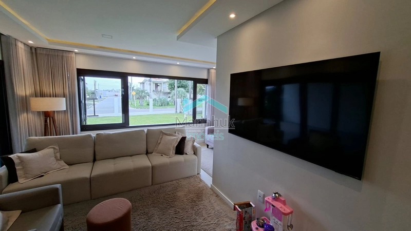 CASA À VENDA EM RAINHA DO MAR: 5ª foto da galeria de imagens do imóvel