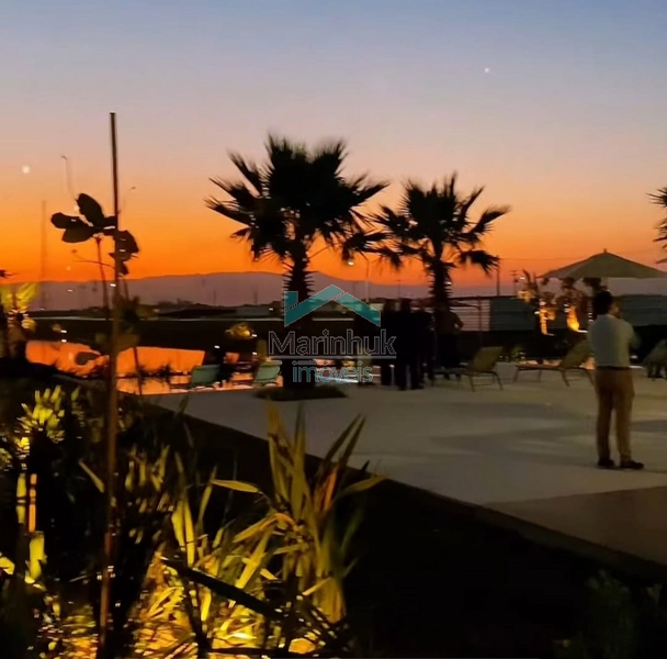 SOBRADO À VENDA NO CONDOMÍNIO JOY FRENTE LAGO: 4ª foto da galeria de imagens do imóvel