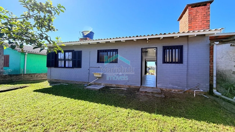 CASA À VENDA EM RAINHA DO MAR: 2ª foto da galeria de imagens do imóvel