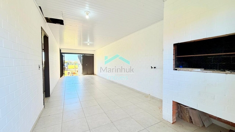 CASA À VENDA EM RAINHA DO MAR: 4ª foto da galeria de imagens do imóvel