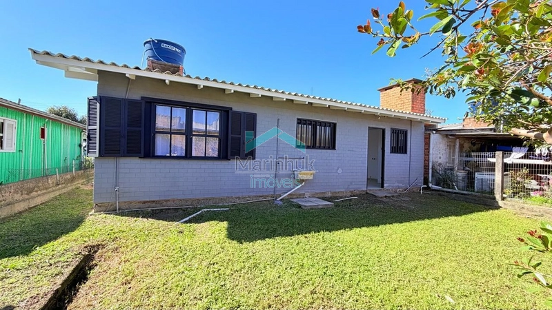 CASA À VENDA EM RAINHA DO MAR: 3ª foto da galeria de imagens do imóvel